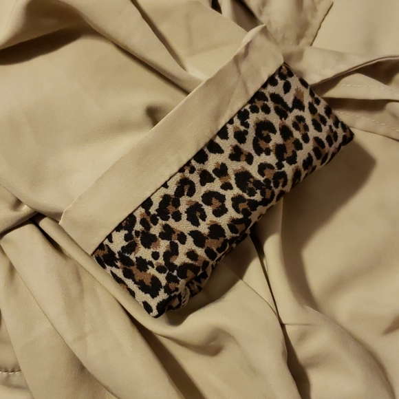 Coat - Picture 3 of 3